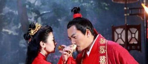 结婚喝交杯酒是什么意思