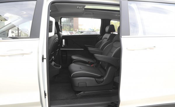 七座商务车排行榜前十名