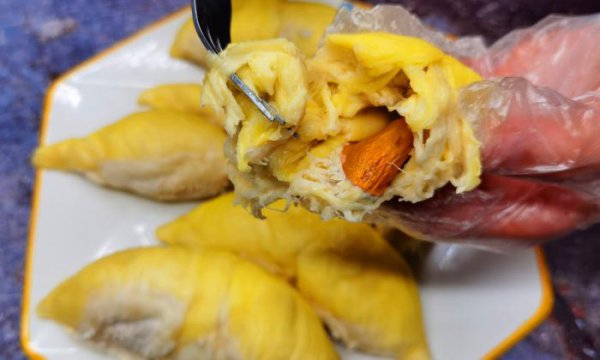 榴莲怎么挑选肉多饱满的