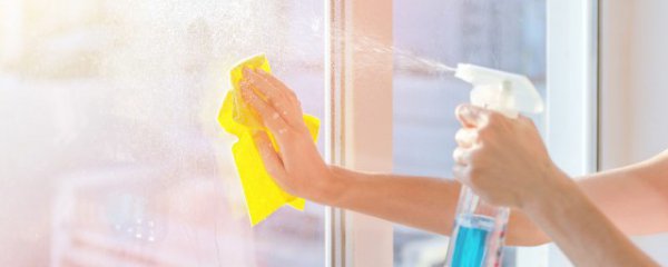 怎样清洗玻璃窗户