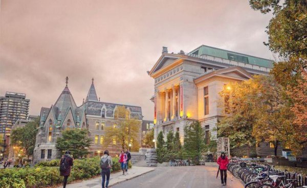 加拿大排名前十大学