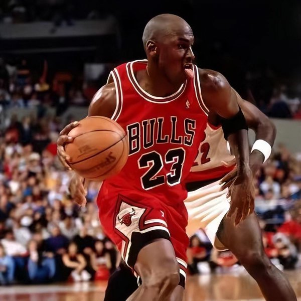 篮球23号是谁的球衣