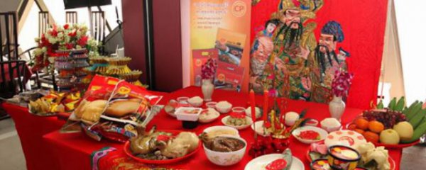 过年桌上摆的牌位叫什么