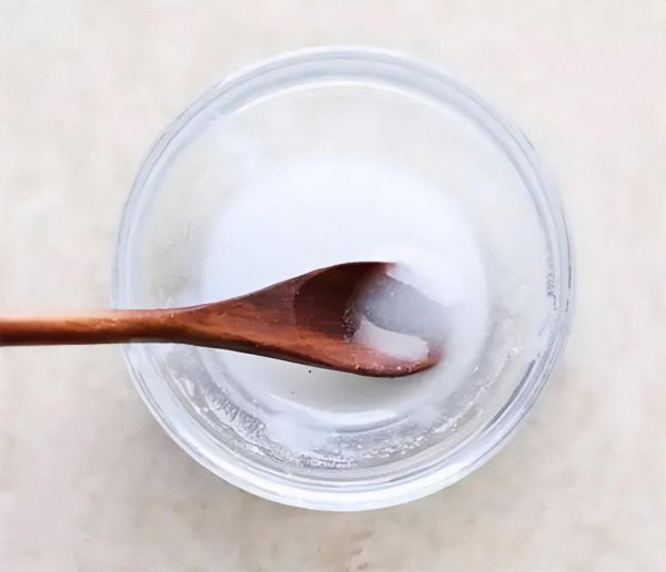 不锈钢锅烧干烧黑了怎么办