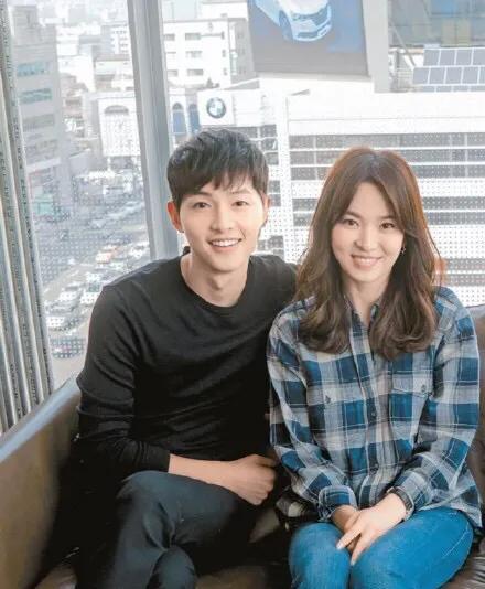 宋仲基和宋慧乔为什么离的婚