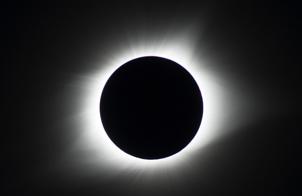 日环食和日全食有什么区别