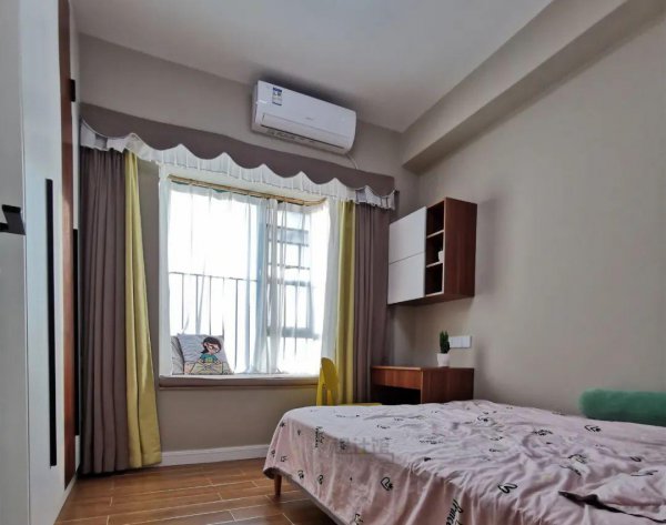 家用空调插座高度一般多高