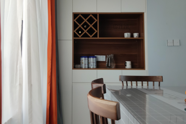 家用空调插座高度一般多高