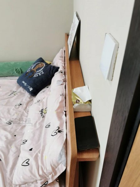 家用空调插座高度一般多高