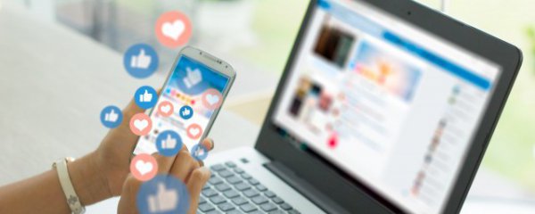 电脑怎么拆开清理灰尘