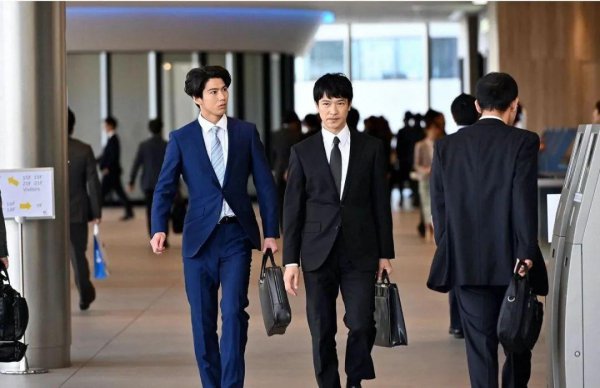 男士十大名牌西服