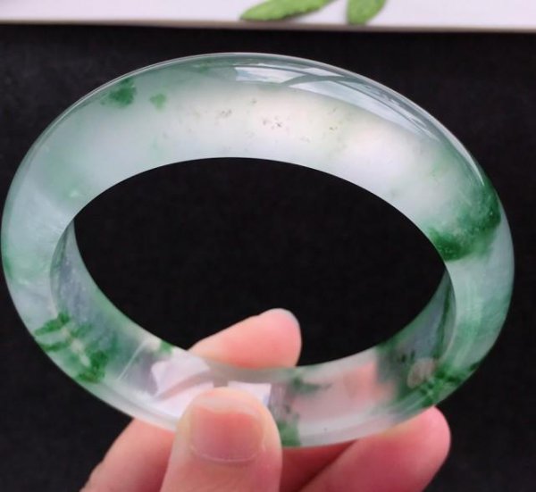 什么叫玉髓跟玉有啥区别