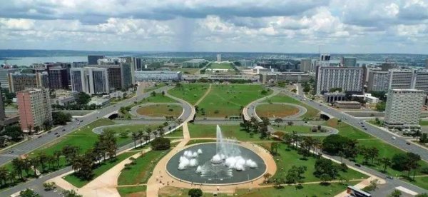 巴西利亚是哪个国家的城市