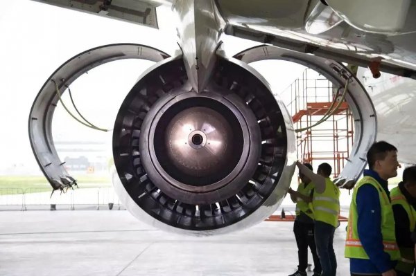 c919国产大飞机能载多少人