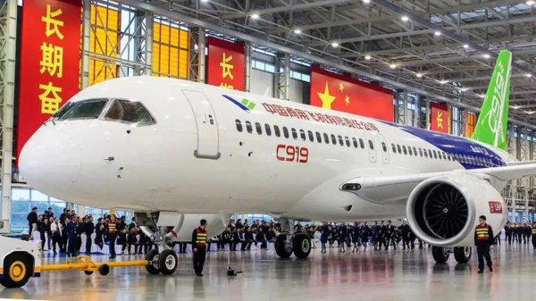 c919国产大飞机能载多少人