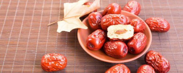 黑枣和红枣可以一起吃吗