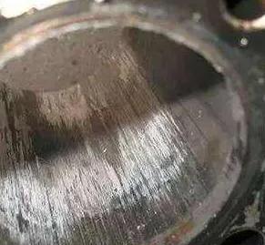 缺缸继续开有什么后果