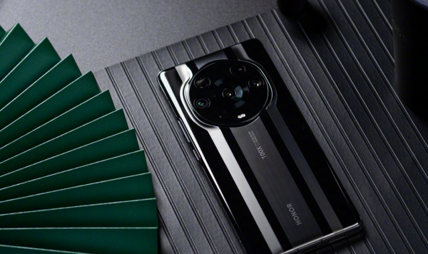 荣耀magic3值得买吗