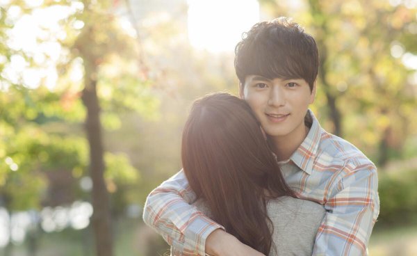 喜欢一个人的眼神特征