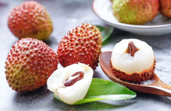 桂圆跟龙眼有什么区别图片