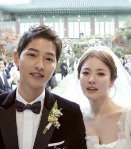 宋仲基和宋慧乔为什么离的婚 从双宋的原生家庭分析