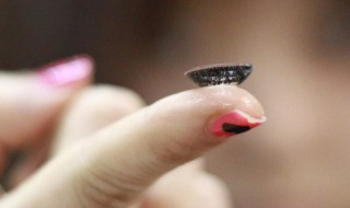 隐形眼镜是用什么做的 隐形眼镜简单介绍