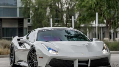 全球最顶尖十大跑车 全球价格排名前十的超级豪华跑车