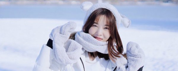 什么颜色围巾显皮肤白