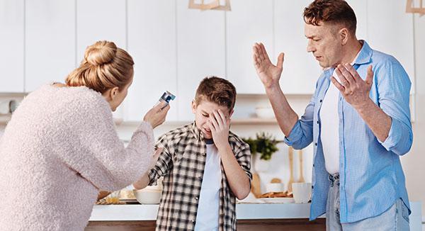 女人离婚千万不要带儿子