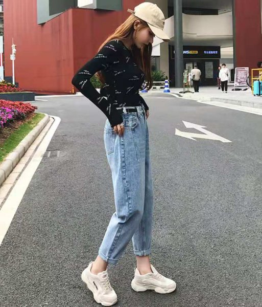 老爹裤是什么裤型