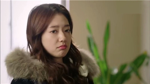 女人不删前任是什么心态