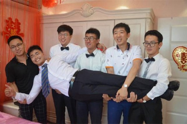 伴郎需要给份子钱吗