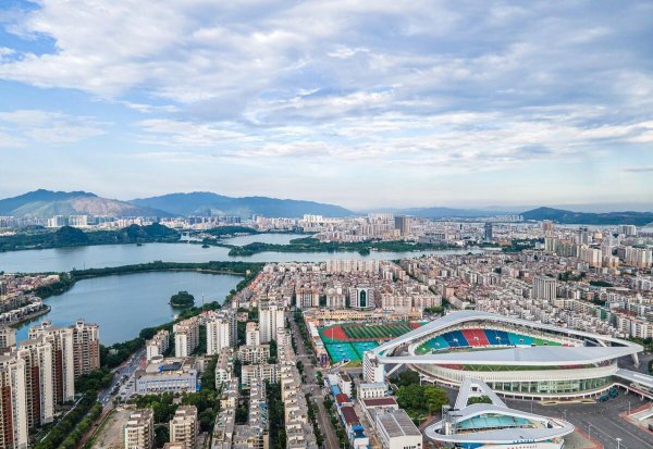 中国三线城市哪里适合养老