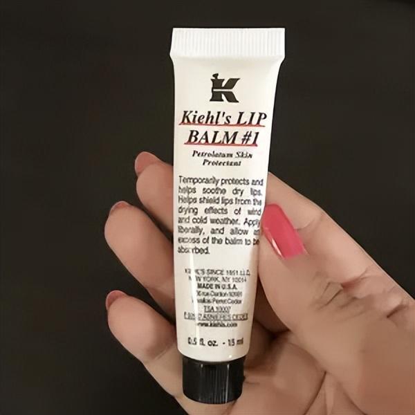 润唇膏哪个牌子好用又健康