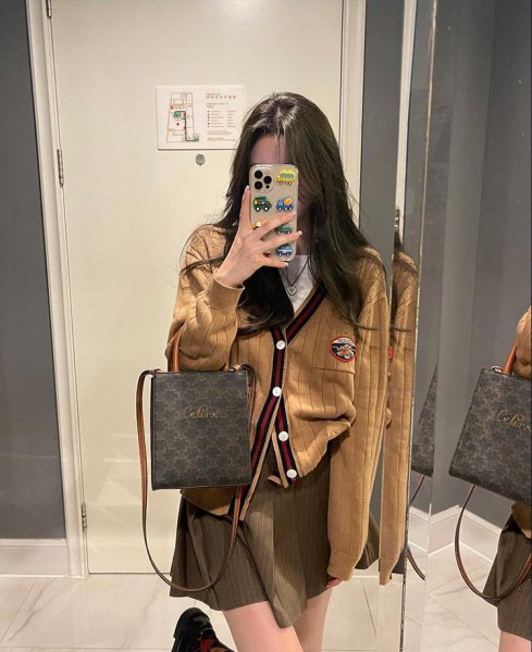 焦糖色最佳颜色搭配图