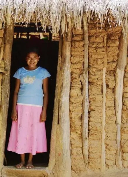 斯里兰卡是不是很穷