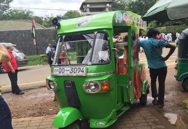 斯里兰卡是不是很穷