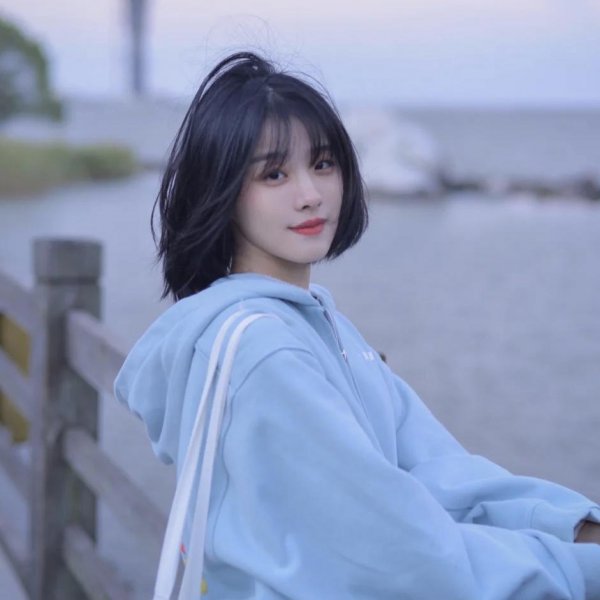 短发留长发的过渡期怎么弄