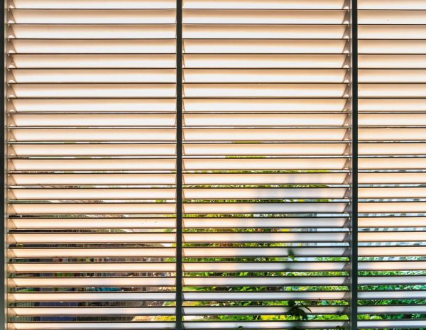 怎样清洗纱窗既简单又干净小妙招