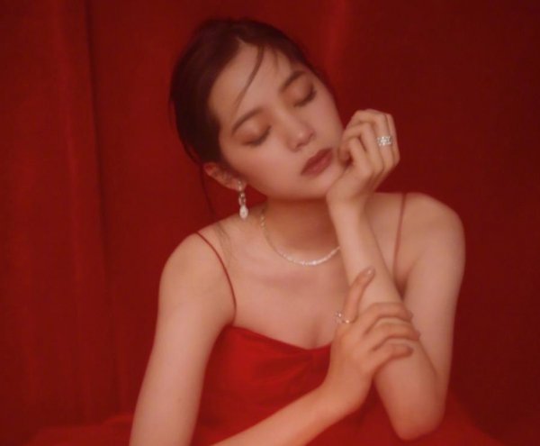 满满的少女感是什么意思