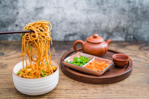 热干面是什么面做出来的