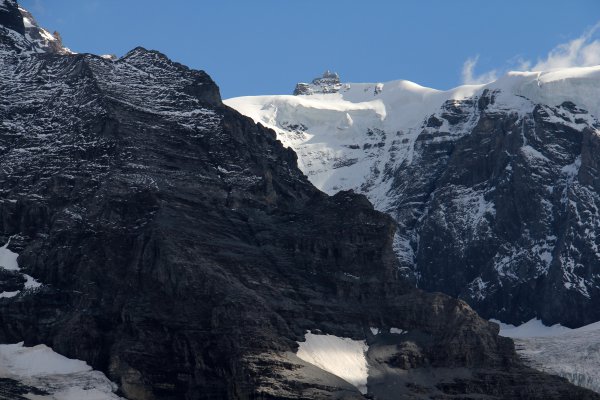 少女峰的地理位置和特点