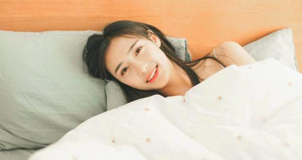 年龄越大越像小女孩的星座女