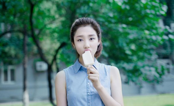 年龄越大越像小女孩的星座女