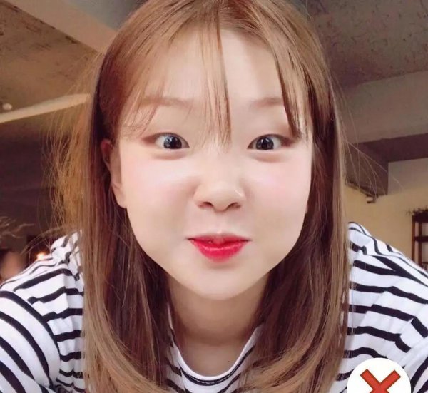 怎样自拍照好看又上镜照片