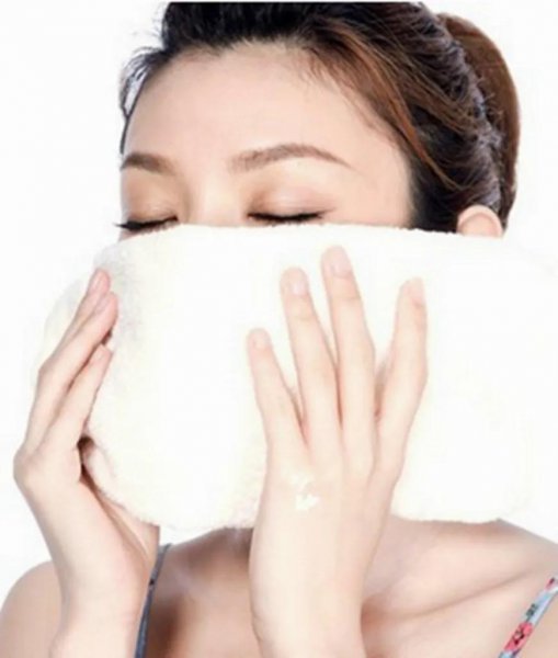 脸严重缺水用什么补水最有效