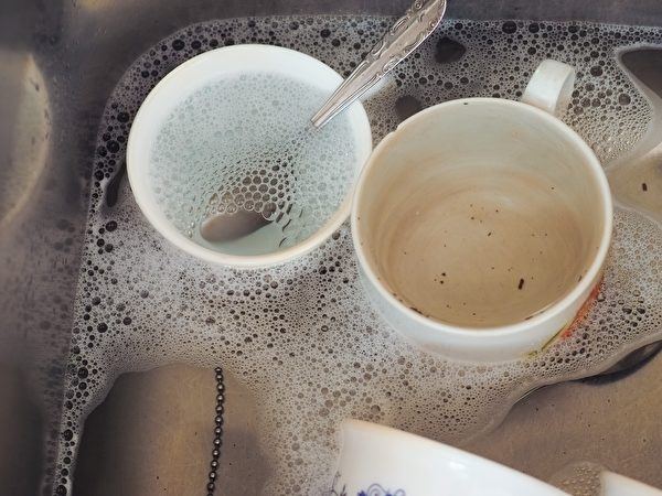 茶渍什么方法最有效去除