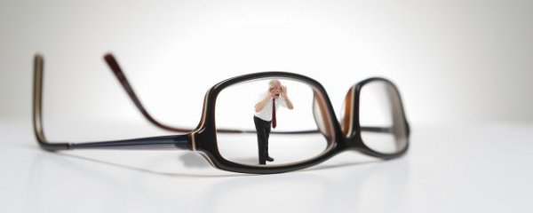 镜片材质最好是用什么做的