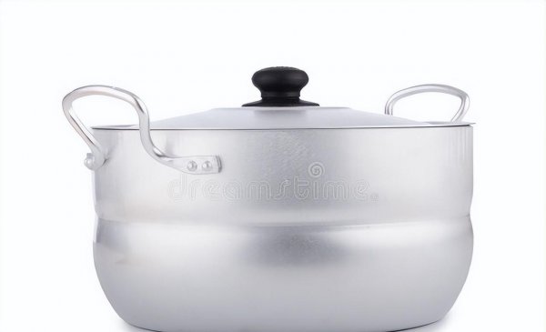 怎样开锅铸铁锅才正确