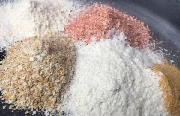 现在钓鱼用什么饵料好